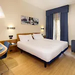 מלון Western Luxor 4*