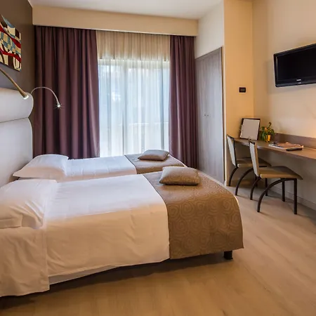 Hotel Western Luxor 4*