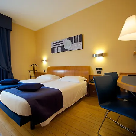 Western Luxor 4* Turijn