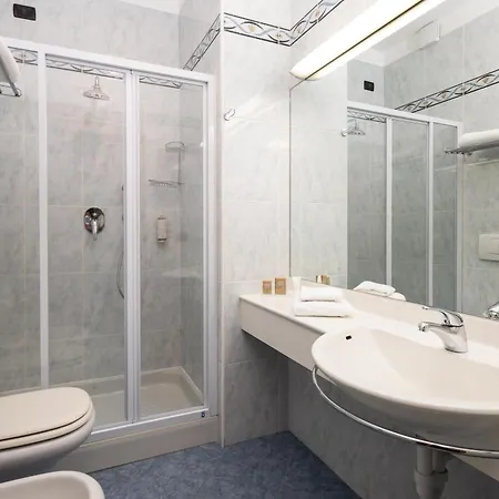 Western Luxor Hotel Turin