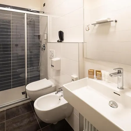 Hotel Western Luxor Turin