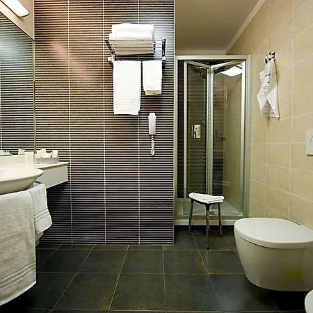 Western Luxor Hotel Turin