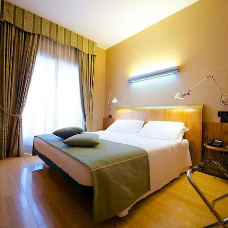 Western Luxor Hotel 4*