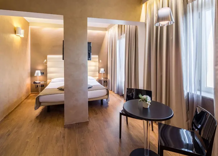 贝斯特韦斯特卢克索酒店 都灵