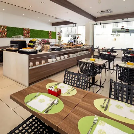 ベスト ウェスタン ルクソール トリノ